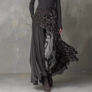 Nuovo <span class=keywords><strong>Abito</strong></span> Lungo <span class=keywords><strong>in</strong></span> <span class=keywords><strong>Maglia</strong></span> a Costine con Stampa Leopardata Effetto Carbone, Strato Superiore a Pieghe Asimmetriche, Stile Boho Casual Elegante, Collezione Primavera 2026 - Vendita all'Ingrosso - Product Image 4