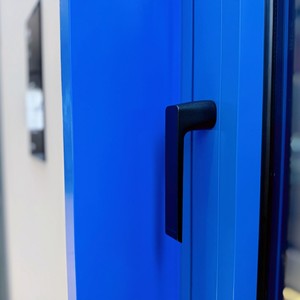 Ventanas Abatibles de Aluminio, Ventanas Corredizas de Aluminio 6060 T66, Ventanas Oscilobatientes de Aluminio con Vidrio Templado - Product Image 6