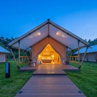 Tentes de safari de glamping de luxe pour 2 personnes, quatre saisons, tissu en toile PVC, taille 7x9m, structure en acier, une chambre, salon
