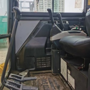 Komatsu PC56 d'occasion, état d'origine, faible nombre d'heures, entièrement révisé, durable et haute efficacité, excellent rapport qualité-prix, livraison rapide disponible - Product Image 5