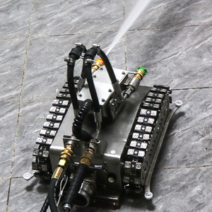 Robot de Limpieza de Grasa para Cocina PC-G10, Limpiador de Chimeneas para Restaurantes con Función de Pulverización de Agua Caliente a Alta Presión y Productos Químicos - Product Image 6