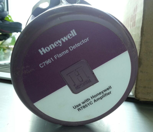 Controlador de Monitor Original C7012E / C7961E / C7961E / C7061A / Detector Ultravioleta - Product Image 3