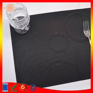 Café restaurant noir mat <span class=keywords><strong>vinyle</strong></span> <span class=keywords><strong>cuisine</strong></span> <span class=keywords><strong>tapis</strong></span> de table taille personnalisée logo <span class=keywords><strong>grand</strong></span> <span class=keywords><strong>tapis</strong></span> de table - Product Image 3