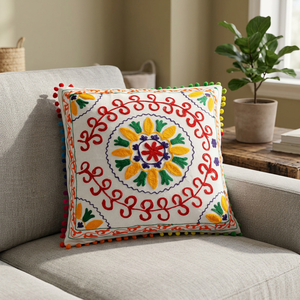 Oreiller carré en coton suzani indien housse de coussin brodée en gros avec prix de gros - Product Image 3