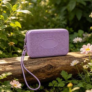 Sac de maquillage en silicone écologique à suspendre, pliable, motif bonbons, avec fermeture éclair, idéal pour les voyages - Grande Vente - Product Image 2