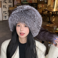 Chapeau en fourrure de renard argenté véritable pour hommes et femmes Chapeau melon en fourrure véritable chaud d'hiver avec queue
