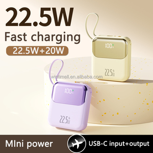 Nouvelle poche mince charge rapide batterie externe <span class=keywords><strong>chargeur</strong></span> Portable 10000 mAh batterie externe PowerBanks 10000 MAh <span class=keywords><strong>chargeur</strong></span> de téléphone portable - Product Image 4