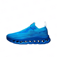 Chaussures de course respirantes en maille à lacets pour hommes et femmes, motif imprimé nuages, style tendance uni, légères, pour la marche