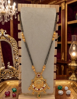 DIVYORO Mangalsutra élégant finition antique avec pendentif multi-pierres, en cuivre et laiton, bijoux fantaisie pour femme, usage quotidien