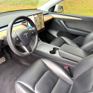 Voiture d'occasion <span class=keywords><strong>Tesla</strong></span> Model Y 2021, version à traction arrière, autonomie standard, SUV 100% électrique, autonomie 525 km, automatique - Product Image 5