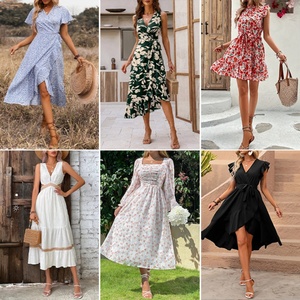 Vêtements de Marque Femme : Lots Mixtes de Robes, T-shirts, Chemises, Pantalons et Jupes – Vêtements d'Occasion - Product Image 3