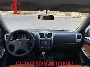 Autos Usados/<span class=keywords><strong>Nuevos</strong></span>, Autos Chinos <span class=keywords><strong>Más</strong></span> <span class=keywords><strong>Baratos</strong></span> 2020 2021 <span class=keywords><strong>2022</strong></span> JMC Yuhu7 Diésel Manual 4x4, Duradero, Eficiente en Combustible, Estilo Exterior - Product Image 4