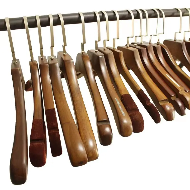 Houten Doek Hangers 2023 Goedkope Prijs Verkoop Natuurlijke Japan Luxe Ruimte Kleding Hoge Kwaliteit Hanger