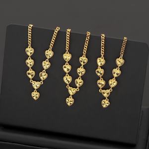 Collar de Cobre Chapado en Oro de 24K para Mujer, Cadena con Corazón, Cadena Cubana, Marca Jxx Fashion - Product Image 1