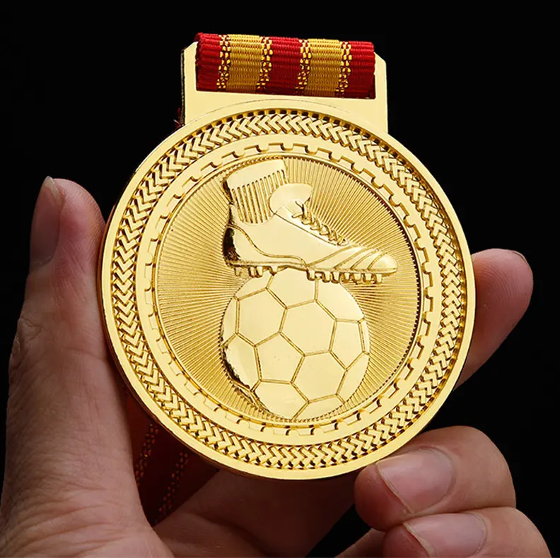स्मारिका उपहार कस्टम डिजाइन फुटबॉल ट्राफियां और पदक जस्ता मिश्र धातु पुरस्कार पदक के लिए फुटबॉल