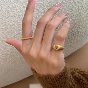 แหวนเงินแท้ S925 สำหรับผู้ชาย สไตล์เรโทร ประดับด้วยหินตาเสือธรรมชาติ พร้อมงานฝีมือขัดเงาแบบโบราณ สไตล์โมคาราม - Product Image 4