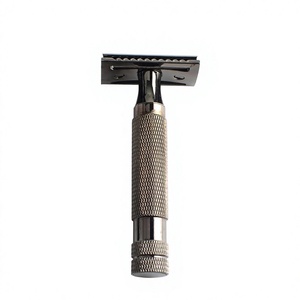 Rasoir de sécurité à double lame Morgans Industries avec manche en acier inoxydable pour le rasage du visage et du corps des hommes, usage en salon de coiffure et en extérieur - Product Image 4
