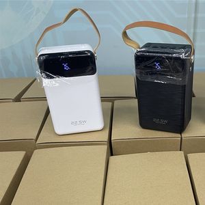 Banco de energía de gran capacidad de 100000mAh con luces de Camping Cable incorporado 22,5 W PD carga rápida Super banco de energía para exteriores 100000Mah - Product Image 3