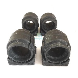 Bujes de barra estabilizadora Buick Chevrolet Cadillac 13281784 13281790 23491211, tipo dividido, diámetro de eje de 25 mm - Product Image 1