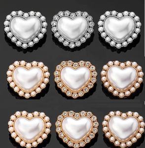 Boutons en cristal de strass et perles pour mariage, avec tige, creux, cousus à la main, trou pour couture, bijoux en métal pour chemises et manteaux - Product Image 4