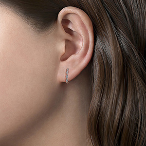 Orecchini a Cerchio Minimalisti Intrecciati, Piccoli Orecchini Rotondi Stile Ear Cuff per Donna, Gioielli di Moda Quotidiana - Product Image 3