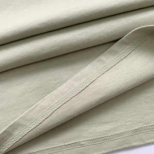 Camisetas Oversize de Manga Corta para Hombre al por Mayor con Estampado de Letras y Logotipo Flocado de Alto Gramaje - Product Image 6