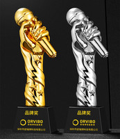 Trophée en résine personnalisé, design unique, respirant, à tenir à la main, pour microphone, vente chaude