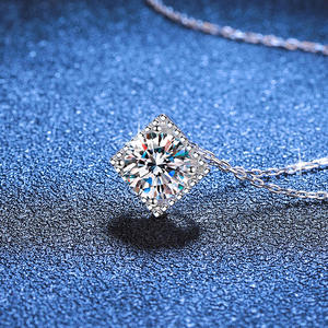 S925 Sterling Silver Pendentif Collier Simple Cube En Forme De 1 ou 2 Carat D-Color Moissanite Strand Type Chaîne - Product Image 3