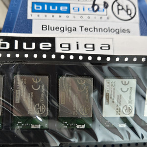 WT32-A-AI4 WT32-A-AI5 <span class=keywords><strong>V2.1</strong></span> + <span class=keywords><strong>EDR</strong></span> Class 2 Module thu phát 2.4Ghz tích hợp, bề mặt Chip gắn kết - Product Image 1