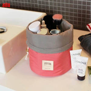 Borsa per il Trucco Multifunzione ad Alta Capacità, Impermeabile, con Coulisse, per Viaggi, Beauty Case Cilindrico, Valigetta per Cosmetici - Product Image 5