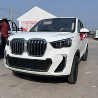 Voiture électrique XINGPENG 4 portes, tableau de bord LCD, phares LED, intérieur luxueux, autonomie NEDC de 200 km, moteur 50 kW, batterie 30 kWh