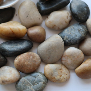 Piedras de Río Multicolores Pulimentadas de Tamaño Personalizado, Piedras Decorativas Mixtas para Jardín, Rocas Naturales para Paisajismo Profesional - Product Image 2