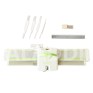 <span class=keywords><strong>Recrutement</strong></span> d'agents Service après-vente Marque SILVER REED Machine à tricoter manuelle pour gants, chapeaux et pulls pour la maison - Product Image 4