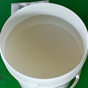 Fabrication de moules en silicone durci par addition de platine de qualité alimentaire Utilisé dans le processus de moulage pour la fabrication de créatures et de FX spéciaux - Product Image 1