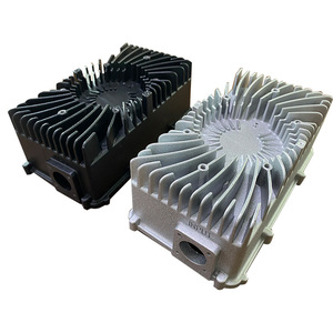 Boîtier de moteur en aluminium moulé sous pression, dissipateur thermique en métal, précision de 1 mm, usiné CNC pour le refroidissement électronique - Product Image 3