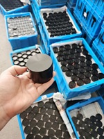 71 Vente flash Moulin à herbes vintage en alliage de zinc manuel avec surface antiadhésive certifié CE/FCC/ROHS pour l'utilisation du tabac