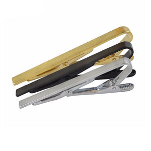 Fermacravatta Elegante per <span class=keywords><strong>Uomo</strong></span> in Metallo Argento o <span class=keywords><strong>Oro</strong></span>, Semplice e Pratico Fermacravatta - Product Image 4