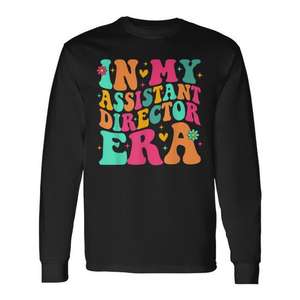 Camiseta de manga larga con diseño moderno y texto colorido de In My Assistant Director Era, camiseta divertida con frases - Product Image 1
