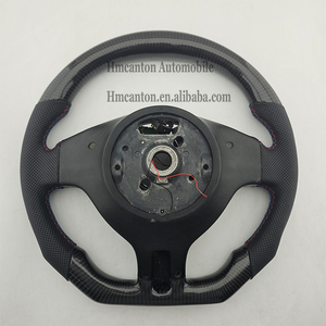 Volant de direction en cuir perforé en fibre de carbone de conception la plus récente pour BMW E46 - Product Image 6