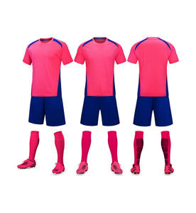 Maillot de football en mesh personnalisable pour enfants, ensemble de vêtements de sport respirant pour l'entraînement et les matchs, cadeau idéal pour les fans de sport - Product Image 2