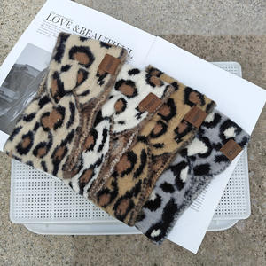 Diadema <span class=keywords><strong>de</strong></span> punto <span class=keywords><strong>de</strong></span> lana con estampado <span class=keywords><strong>de</strong></span> leopardo estilo europeo-americano, <span class=keywords><strong>de</strong></span> ala ancha, para lavado facial y protección <span class=keywords><strong>de</strong></span> las orejas - Product Image 1