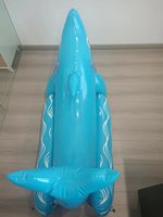 Bassin de natation géant gonflable en PVC, requin flottant pour adultes, île flottante avec taille et couleur personnalisables