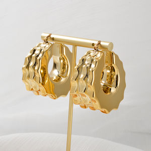 Dubai Custom Jewelry Big 18k <b>Gold</b> Plated Trendy Heart Shape <b>Chunky</b> Statement <b>Hoop</b> Earrings Women - Product Image 3