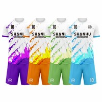 Vêtements de football personnalisés, impression par sublimation, respirant, séchage rapide, polyester pour hommes, vente en gros, qualité d'usine pour équipes
