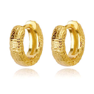 FOXI JEWELRY Venta al por mayor 10mm Pequeños pendientes Huggie Moda Retro Vintage Declaración Pendientes <span class=keywords><strong>de</strong></span> aro <span class=keywords><strong>de</strong></span> oro para mujer - Product Image 1