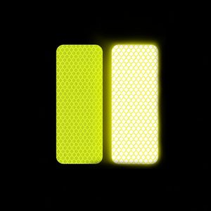 Juego de Tiras Reflectantes Autoadhesivas, Cinta Reflectante Multiusos para Visibilidad Nocturna en Exteriores, Ropa, Remolques, Camiones - Product Image 4