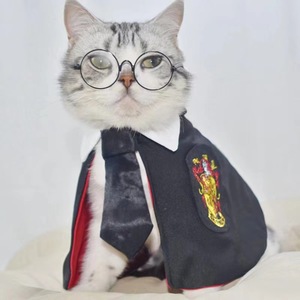 Capa de <span class=keywords><strong>Harry</strong></span> <span class=keywords><strong>Potter</strong></span> para mascotas, disfraz de Halloween para gatos y perros, capa <span class=keywords><strong>m</strong></span>ágica para animales pequeños con diseño de escudo - Product Image 1