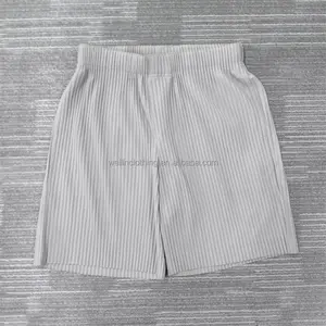 Custom breathable lightweight textured casual pleats shorts for men