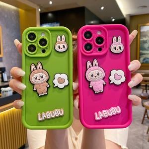 <span class=keywords><strong>Coque</strong></span> de téléphone portable en TPU pour iPhone 17/16/15 Pro Max avec motif de poupée de dessin animé mignon Labu, protection 360°, faite à la main - Product Image 1