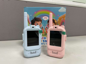 Neuer Kinder-Videopager 2er-Pack im Set 300 Meter Reichweite Outdoor Elektrisches Eltern-Kind-Gegensprechgerät Spielzeug für Kinder - Product Image 5